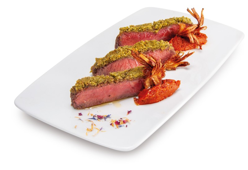 Tagliata di flat iron steak in crosta