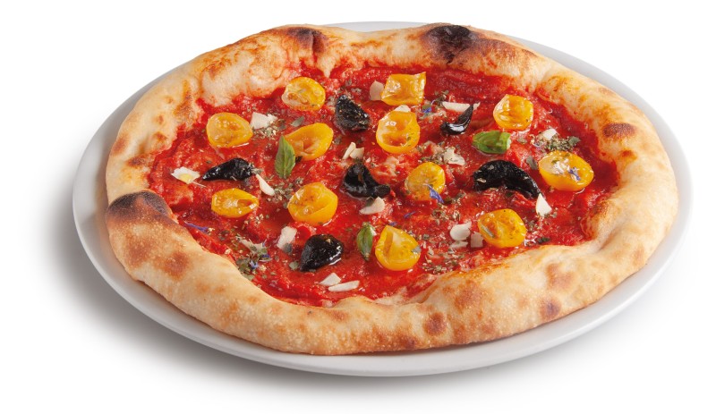 Pizza marinara con aglio nero, datterini gialli mid dry e origano