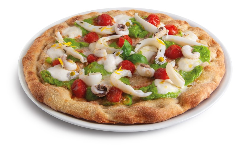 Pizza à la crème de petits pois, seiches et tomates datterino